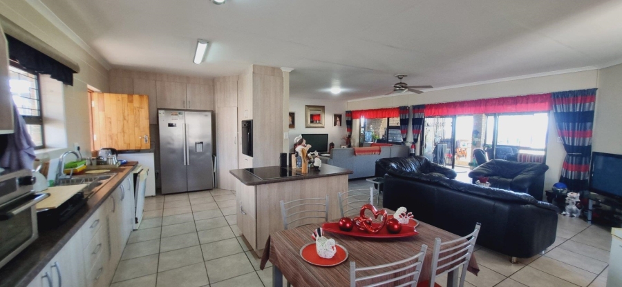 3 Bedroom Property for Sale in Noorsekloof Eastern Cape